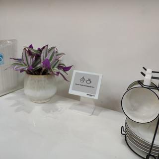 Supporto da tavolo per etichette elettroniche per la vendita al dettaglio