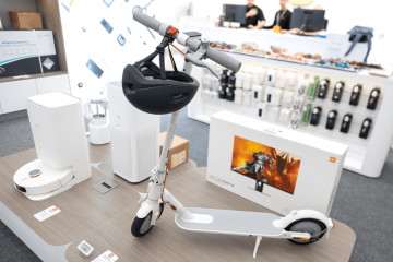 Il CEO di Xiaomi ha pubblicato un tweet con YalaTech Digital Price Labels